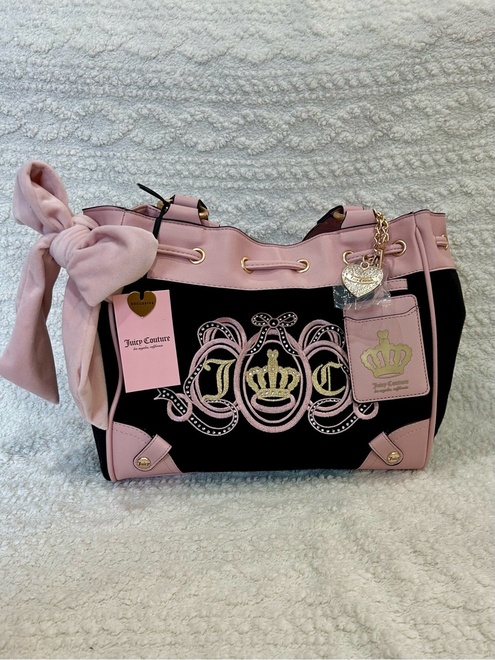 Juicy Couture Juicy Lovers Club Tote Day Dreamer Bag in Licorice/Pink Diamond